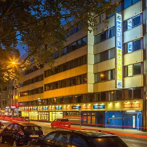 2* Отель A&o Hauptbahnhof