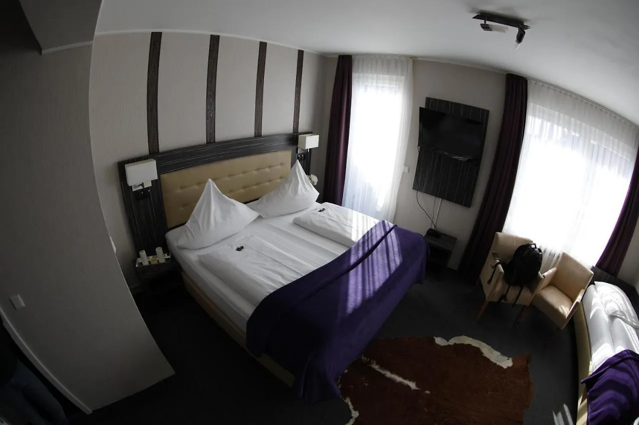 Hotel Famosa Dusseldorf Germany